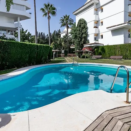 Appartamento Bhost - Parque Del Sol Marbella Esterno foto